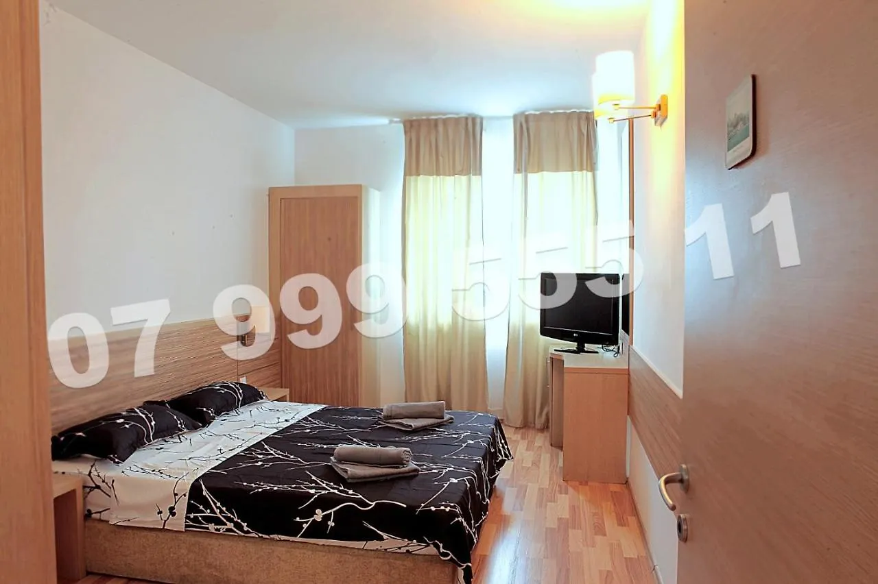 Residence Rin Grand Vitan Bucharest 0*,